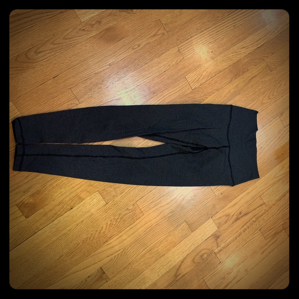 Lululemon legging size 2